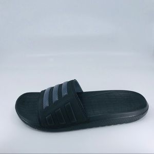 mungo qd slippers adidas